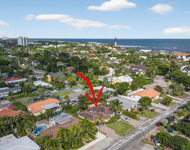 3207 Marine Drive - Photo Thumbnail 27