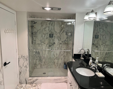 4900 N Ocean Boulevard - Photo Thumbnail 20