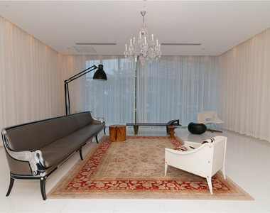 465 Brickell Avenue - Photo Thumbnail 38