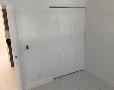 110 Nw 7th Avenue - Photo Thumbnail 7