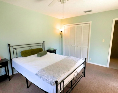 7382 Se Jamestown Terrace - Photo Thumbnail 16