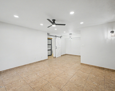 2625 E Indian School - Photo Thumbnail 2