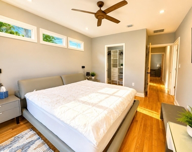 801 Se 7th Street - Photo Thumbnail 7