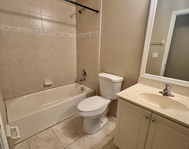 2552 Sw Marshfield Court - Photo Thumbnail 18