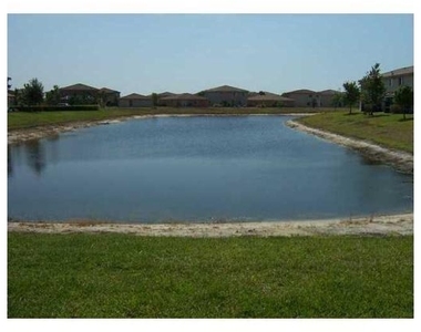 2552 Sw Marshfield Court - Photo Thumbnail 3