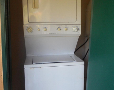10709 Cleary Boulevard - Photo Thumbnail 11