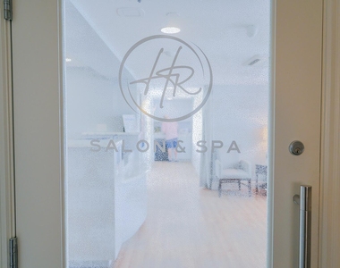 29 Stratford Lane W - Photo Thumbnail 54