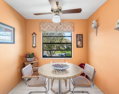 29 Stratford Lane W - Photo Thumbnail 14