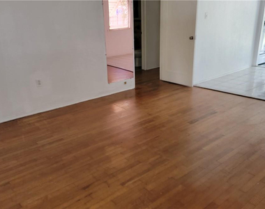 1816 Roosevelt Street - Photo Thumbnail 4