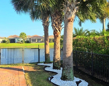 22001 Sw Tivolo Way - Photo Thumbnail 6