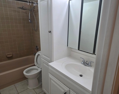 170 Se 7th Street Se - Photo Thumbnail 29