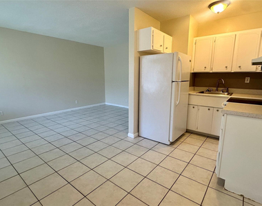 717 Se 16th Street - Photo Thumbnail 1