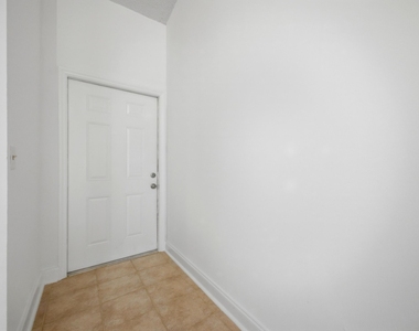321 Norwood Terrace - Photo Thumbnail 5