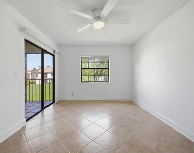 321 Norwood Terrace - Photo Thumbnail 24