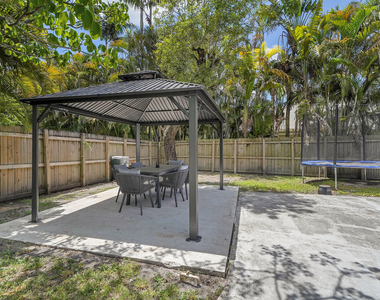 10108 Sw 53rd Court - Photo Thumbnail 39