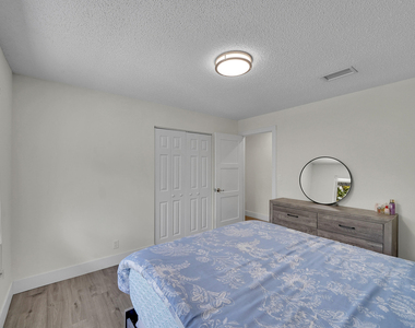 10108 Sw 53rd Court - Photo Thumbnail 35