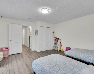 10108 Sw 53rd Court - Photo Thumbnail 26