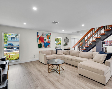 10108 Sw 53rd Court - Photo Thumbnail 11