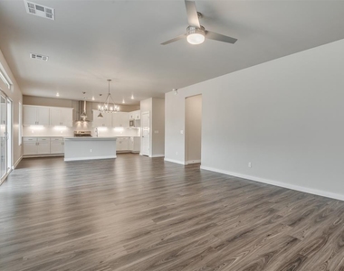 520 Nw 176th Terrace - Photo Thumbnail 10