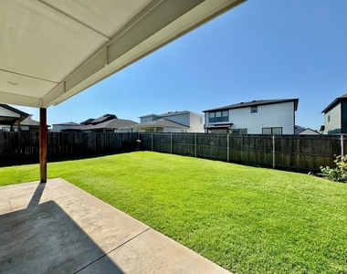520 Nw 176th Terrace - Photo Thumbnail 44