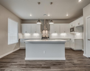 520 Nw 176th Terrace - Photo Thumbnail 15