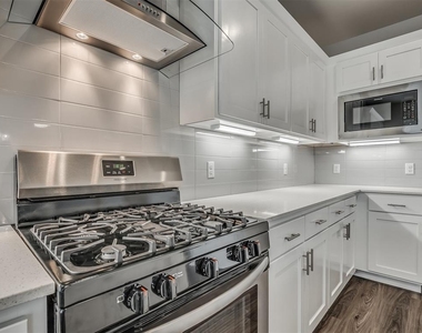 520 Nw 176th Terrace - Photo Thumbnail 22