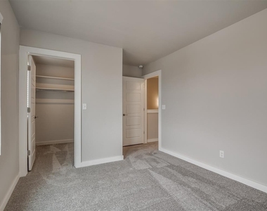 520 Nw 176th Terrace - Photo Thumbnail 39