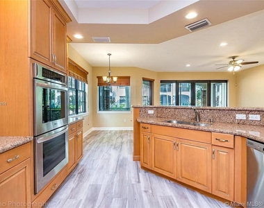 7551 Old Thyme Court - Photo Thumbnail 6