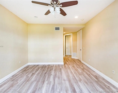 7551 Old Thyme Court - Photo Thumbnail 14