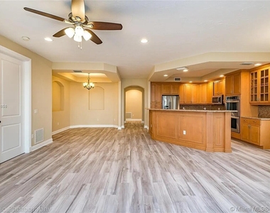7551 Old Thyme Court - Photo Thumbnail 7