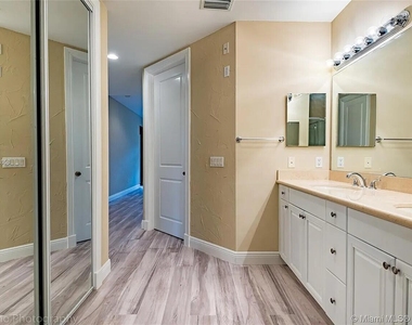 7551 Old Thyme Court - Photo Thumbnail 11