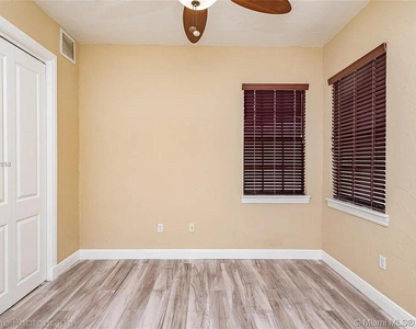 7551 Old Thyme Court - Photo Thumbnail 12