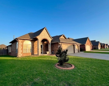 1701 Dorothy Drive - Photo Thumbnail 1