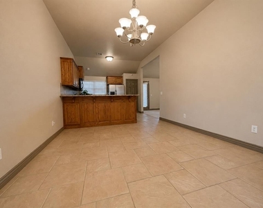 1701 Dorothy Drive - Photo Thumbnail 4
