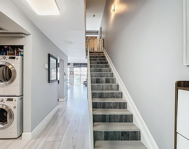 11313 Nw 15th Street - Photo Thumbnail 13