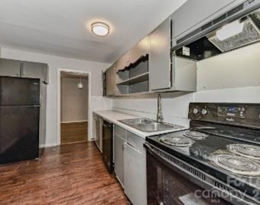 3458 Washburn Avenue - Photo Thumbnail 1