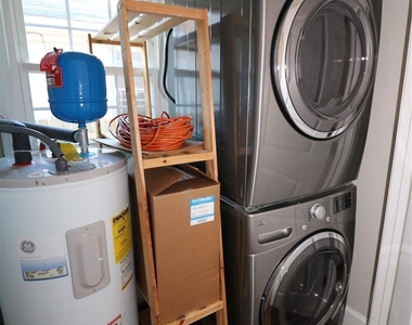 2227 Celia Avenue - Photo Thumbnail 8