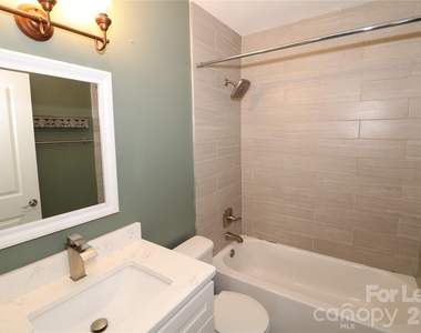 2227 Celia Avenue - Photo Thumbnail 15