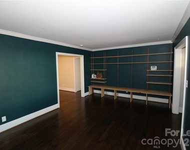 2227 Celia Avenue - Photo Thumbnail 3
