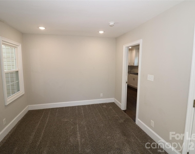 2227 Celia Avenue - Photo Thumbnail 14
