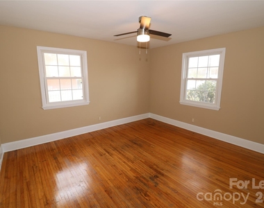 3741 N Sharon Amity Road - Photo Thumbnail 22