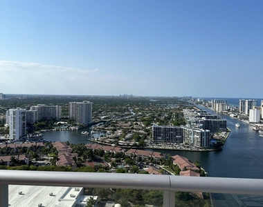 2600 E Hallandale Beach Boulevard - Photo Thumbnail 1