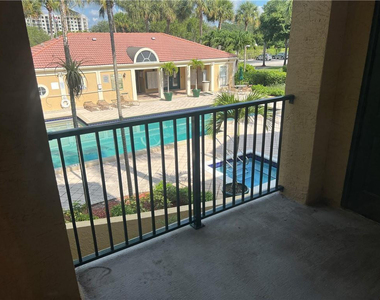 875 Riverside Drive - Photo Thumbnail 18
