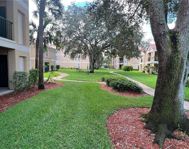 875 Riverside Drive - Photo Thumbnail 19