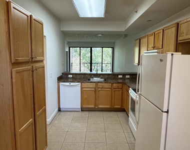 6729 Coral Lake Drive - Photo Thumbnail 23