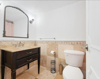 11930 N Bayshore Drive - Photo Thumbnail 6