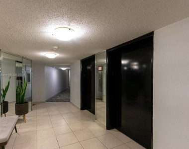 11930 N Bayshore Drive - Photo Thumbnail 11