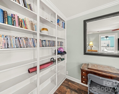 211 9th Street - Photo Thumbnail 34