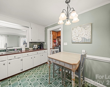 211 9th Street - Photo Thumbnail 17