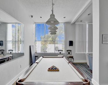 11930 N Bayshore Drive - Photo Thumbnail 6